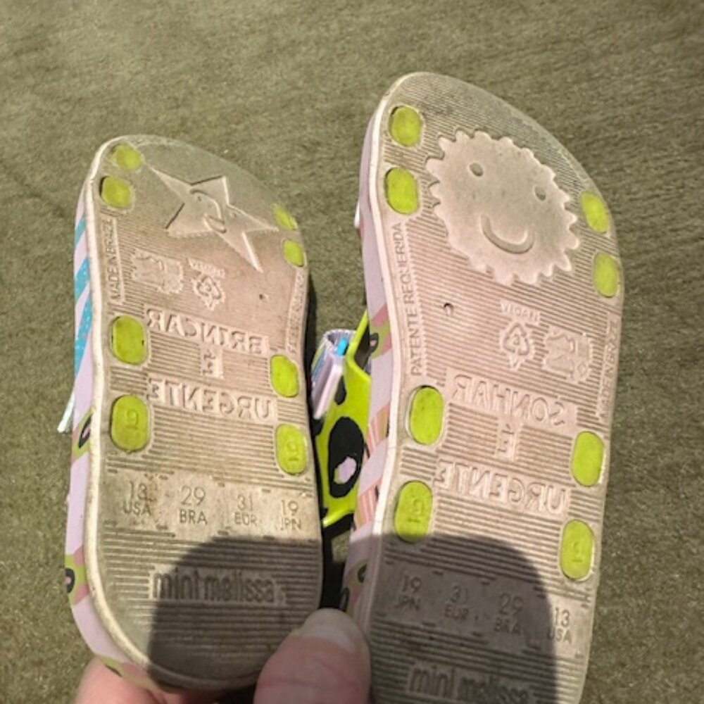 Mini Melissa Sandals size 13 childrens - Picture 2 of 3